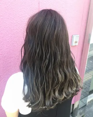 セミロング カラー N° jillva ♦️川端裕司♦️のヘアスタイル