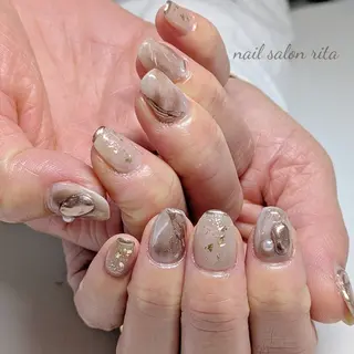 ネイル nail salon rita所属・柴田 理紗のネイルデザイン