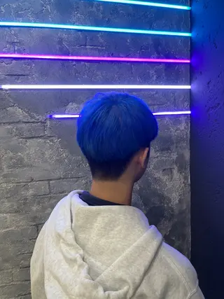 ショート ハイトーンケアカラー コト👱🏻‍♀️のヘアスタイル