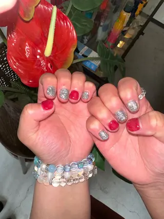 ネイル リリーズネイル＆カフェ所属・リリーズネイル 石河のネイルデザイン