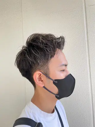 ショート カラー ヘアアレンジ メンズ 艶髪✨寒色カラー✨ 翁長孝輔のヘアスタイル