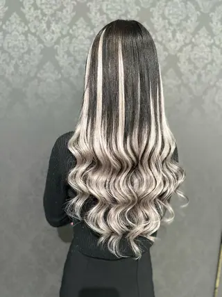 ロング シールエクステAOI 🫧🩵NEOBOXのヘアスタイル