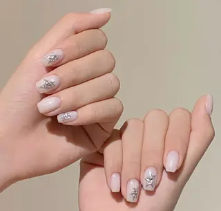 ネイル 高木 維麗絲のネイルデザイン