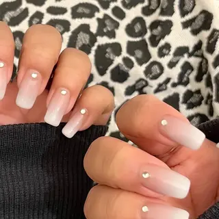 ネイル 秋本 栞のネイルデザイン