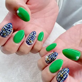 ネイル Emi lyのネイルデザイン