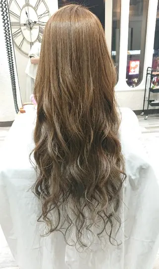 ロング カラー ACROあべの店所属・艶カラー/インナー /グラデ/大西小百合のヘアスタイル