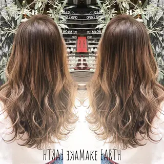 ロング カラー EARTH 越谷店のヘアスタイル
