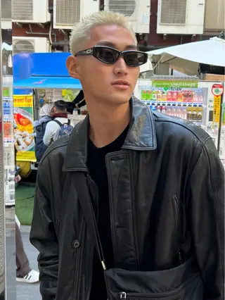 カラー メンズ 豊崎 佑輔のヘアスタイル