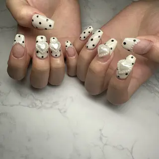 ネイル 369所属・🐕 369のネイルデザイン