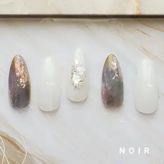 ネイル NOIR所属・NOIR 長谷川のネイルデザイン