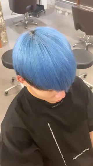 ショート ハイトーン特化🌟 カワシマシュンスケのヘアスタイル