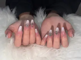 ネイル BERA NAILSのネイルデザイン