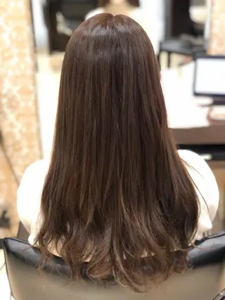 ロング カラー 嶌田 沙紀のヘアスタイル