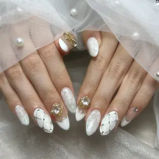 ネイル La suzuran 上前津店 森本のネイルデザイン