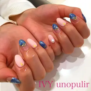 ネイル アンドルーチェ スクールの眉毛・アイブロウイメージ