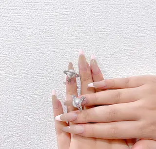 ネイル FLY Nail Salonのネイルデザイン