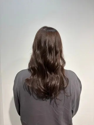 セミロング カラー 倉澤 愛理のヘアスタイル