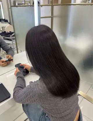 セミロング オオタユウト🫧 圧倒的ツヤ髪🫧のヘアスタイル