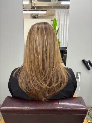 セミロング カラー Dice朋生/美髪/ 白髪ぼかし/ブリーチのヘアスタイル