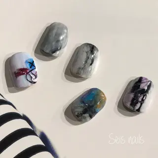 ネイル Seis Shihoのネイルデザイン