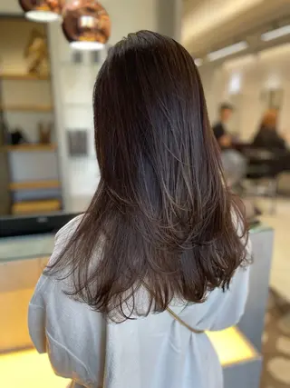ロング AIRI layer cut hairのヘアスタイル