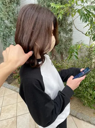 ミディアム 亀川蓮 Agu hairのヘアスタイル