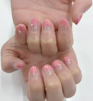 ネイル 宮嶋 邦佳のネイルデザイン