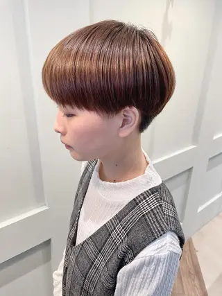 ショート カラー ケアブリーチ /髪質 改善/古橋圭史郎のヘアスタイル