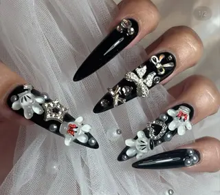 ネイル R.nail ☆のネイルデザイン