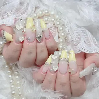 ネイル Mio ⛱のネイルデザイン