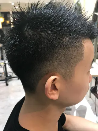 メンズ ヲタク美容師 店長　上原のヘアスタイル