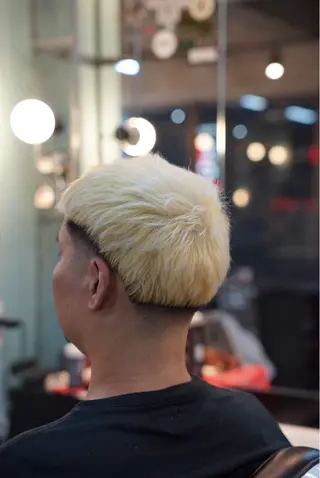 カラー メンズ TIGHT SWAG BARBERWORKS所属・TIGHT SWAG YUTOのヘアスタイル