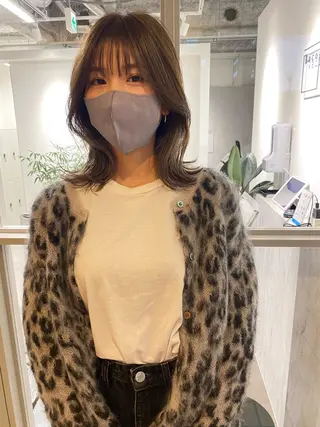 ミディアム カラー ヘアアレンジ umu.［韓国ヘア /ダウンパーマ］のヘアスタイル