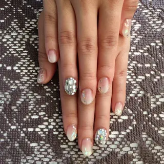 ネイル 藤 あやのネイルデザイン