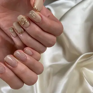 ネイル atelier alle.のネイルデザイン