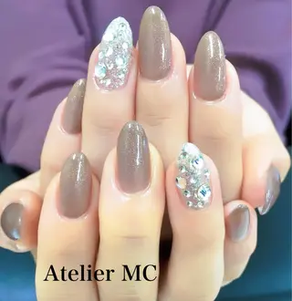 ネイル アトリエ エムシー 【新富町・東銀座】のネイルデザイン