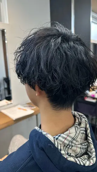 カラー メンズ 律喜/パーマ /メンズ/フェードのヘアスタイル