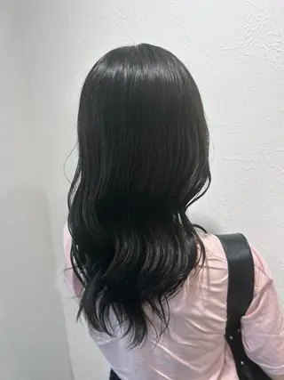 ミディアム 艶カラー/レイヤー /メンズ/マツエクのヘアスタイル