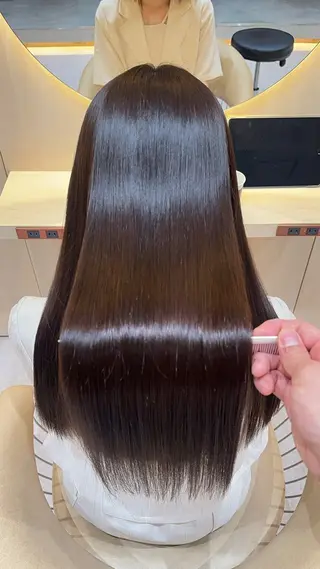 セミロング カラー レイヤー❣️縮毛矯正 川村利幸のヘアスタイル