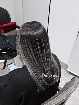 セミロング カラー E Komo hair所属・Wow❕E Komo hair 永井一輝のヘアスタイル