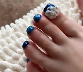 ネイル t. yoshizawaのネイルデザイン