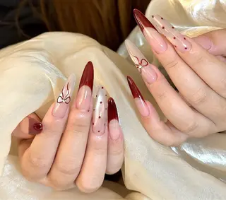 ネイル YK 美学院のネイルデザイン