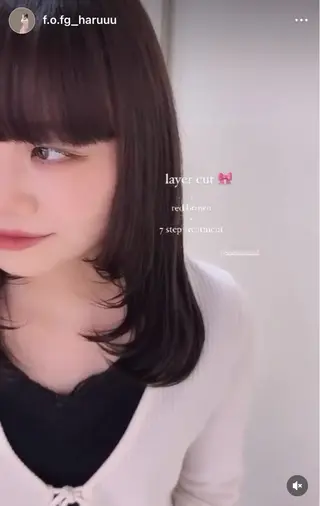 ミディアム カラー ヘアアレンジ 東 晴菜のヘアスタイル