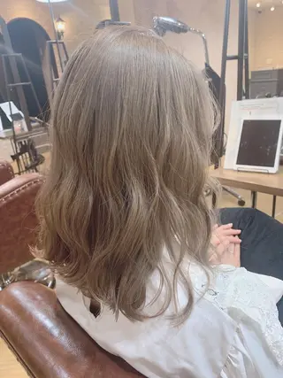 セミロング カラー 髪質改善&韓国風 RINAのヘアスタイル