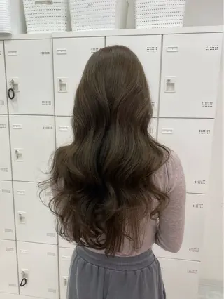 ロング カラー 🔷似合わせのプロ KUMA🔷のヘアスタイル