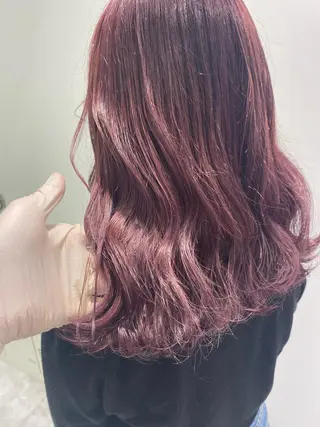 セミロング カラー パーマ ヘアアレンジ ネイル マツエク・マツパ 韓国風ベージュ🤎 赤みなし🌿横浜🤎のヘアスタイル