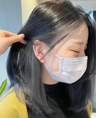 ミディアム カラー さと ちはるのヘアスタイル