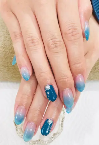 ネイル CROWN プライベートサロンのネイルデザイン