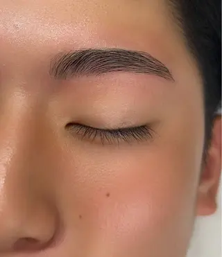 アイブロウ eye salon u-ga所属・eye salon U-ga/中目黒のマツエク・マツパデザイン