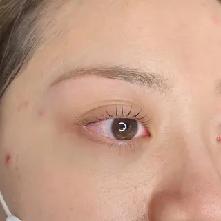 マツエク・マツパ アイブロウ Ann Moss 日本橋店所属・高根澤 莉緒のマツエク・マツパデザイン